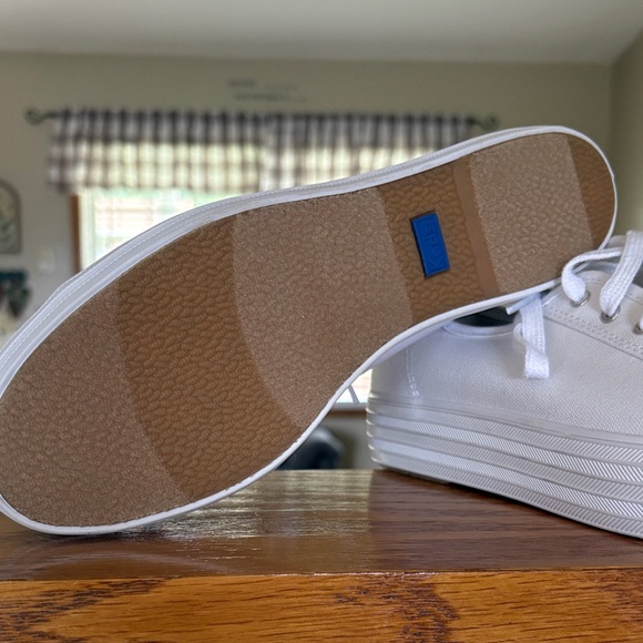 Keds Classic White Platform Sneakers - Picture 4 of 6
